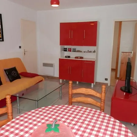 Maison Messanges, 4 Pieces, 6 Personnes - Fr-1-379-41 Villa